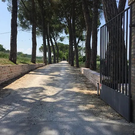 בית כפרי Residenza San Bartolomeo פוליניו